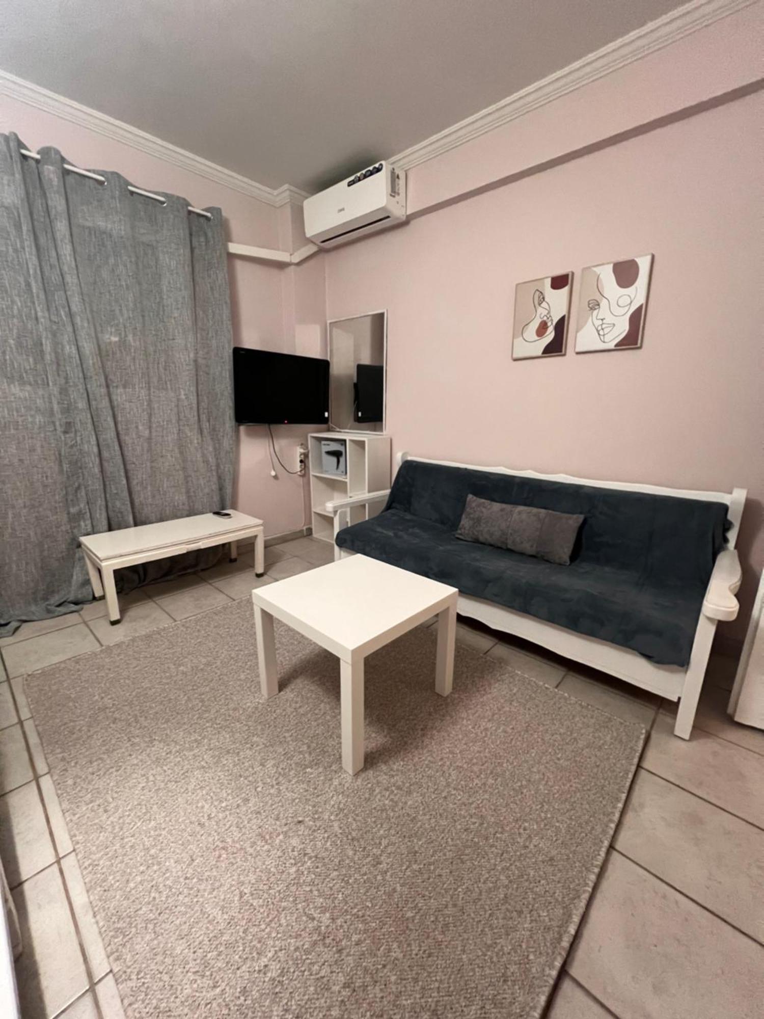 Cozy Apartment In Neos Kosmos 아테네 외부 사진